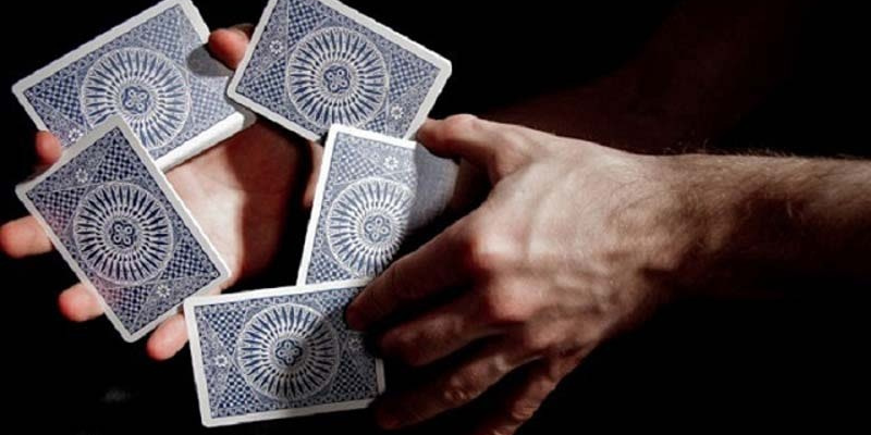 Bật mí cách thức chia bài lấy tứ quý từ cao thủ bài siêu xịn 5 4 7